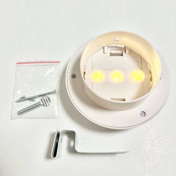 Solar Outdoor Gutter Light - Picture 2 of 4